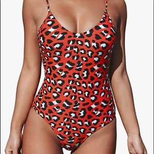 NEW CUPSHE Swimming Suit